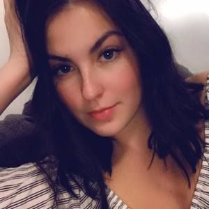 Meet your Posher, Kenzie